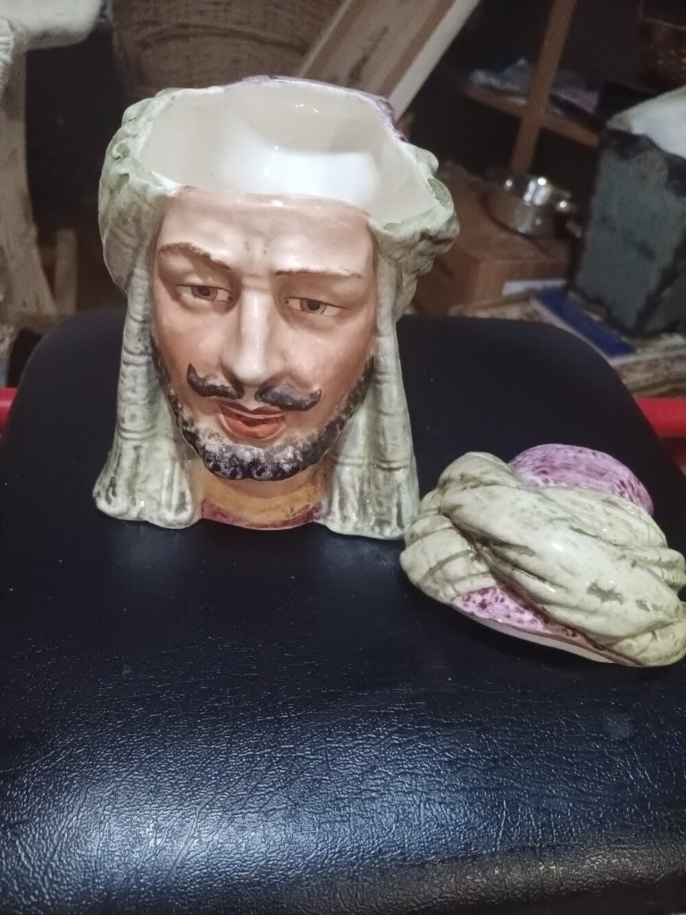 ARAB HEAD ATOP LIFTS OFF TRINKET BOX